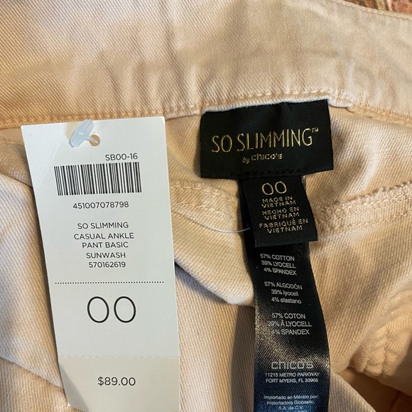 NWT Chico’s Slimming Ankle Jeans SZ 00 - Picture 3 of 7